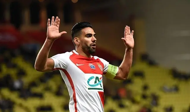 阿雅克肖足球俱乐部在法国联赛中崭露头角 阿雅克肖足球俱乐部在法国联赛中崭露头角