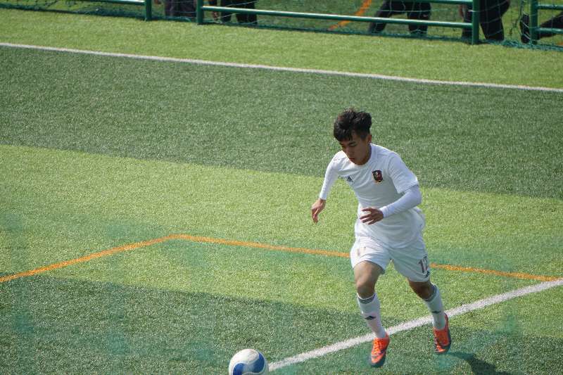 太阳客场艰难取胜，逼平强敌晋级的简单介绍