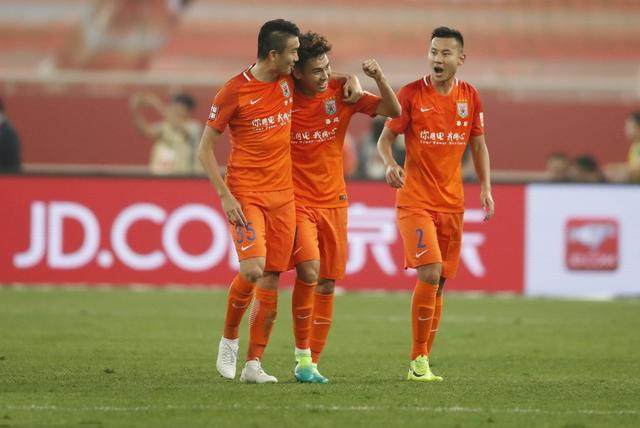 太阳客场艰难取胜，逼平强敌晋级的简单介绍