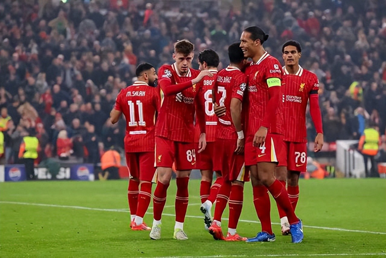 包含英格兰队伤员增多，备战艰巨的词条