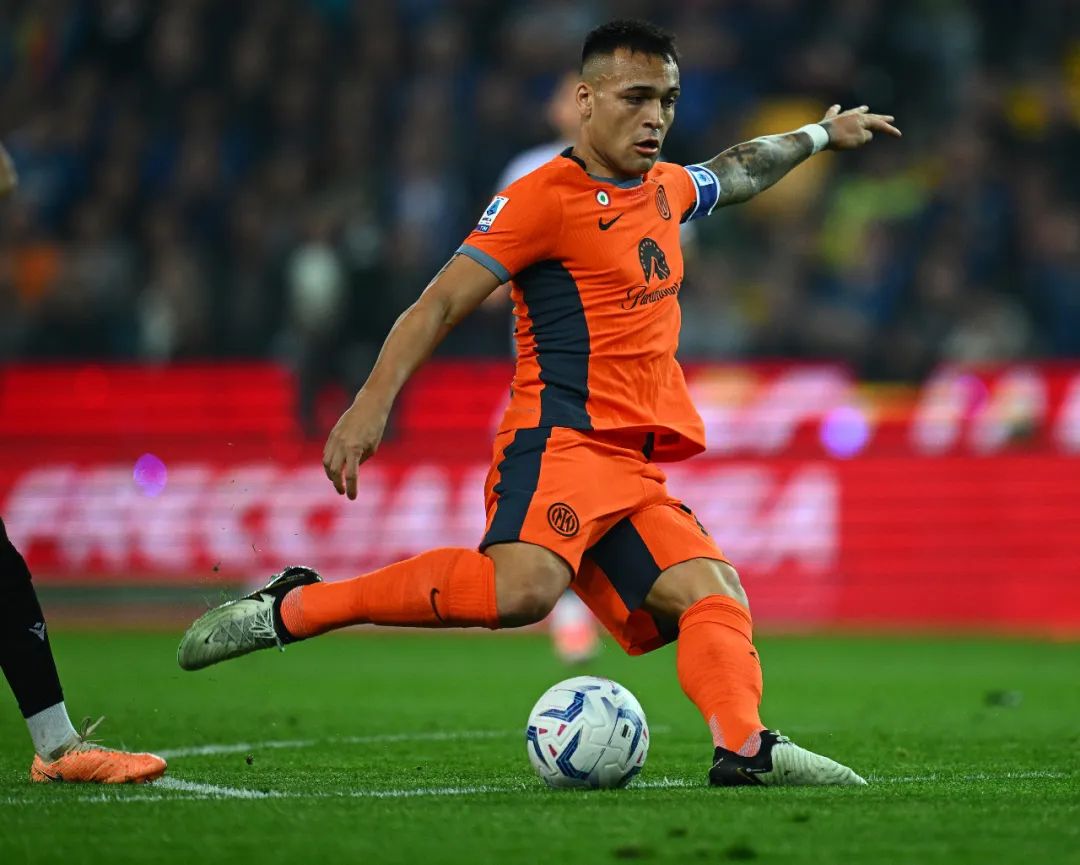 包含乌迪内斯被逆转，全力场与训练的词条