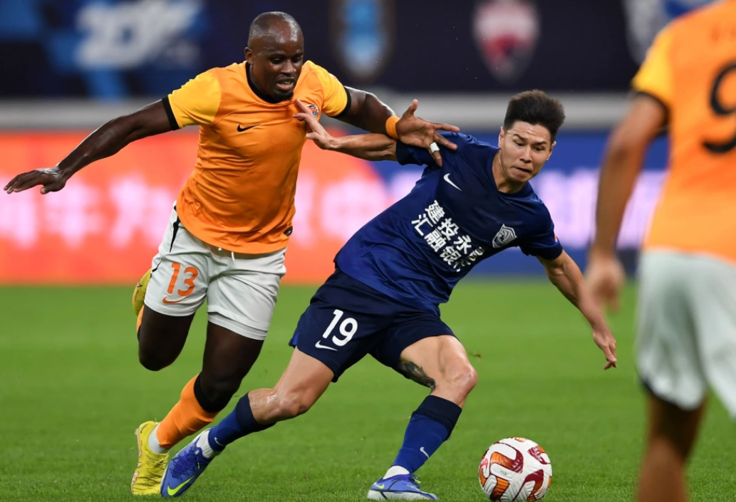 九游链接-关于欧预赛球员实力尽显，技术展现逼真的信息